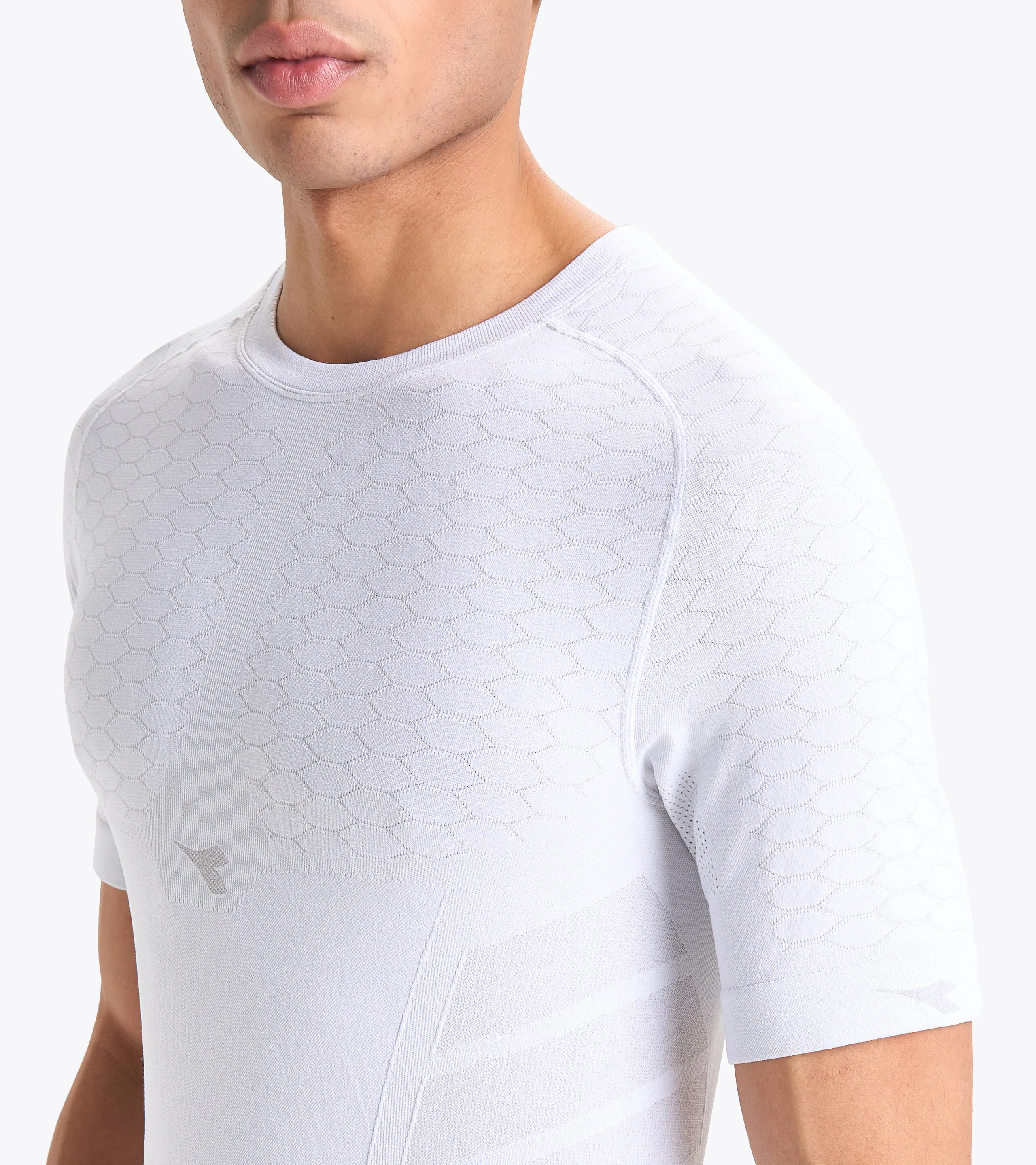 SS TSHIRT ACT CAMISETA DE ENTRENAMIENTO DE MANGA CORTA  HOMBRE