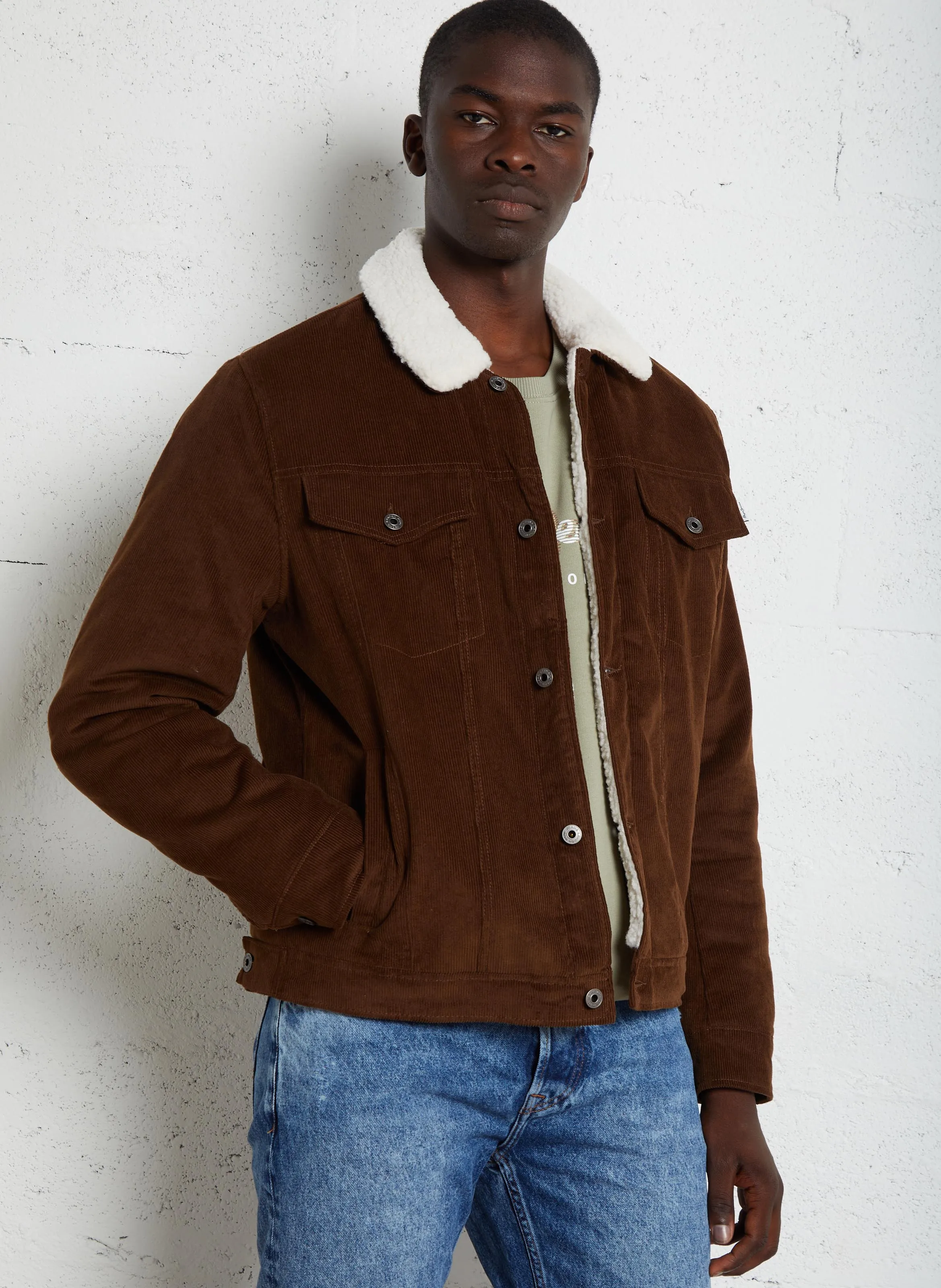 THRIS  CHAQUETA CON CUELLO CLáSICO DE TERCIOPELO DE ALGODóN EN MARRON