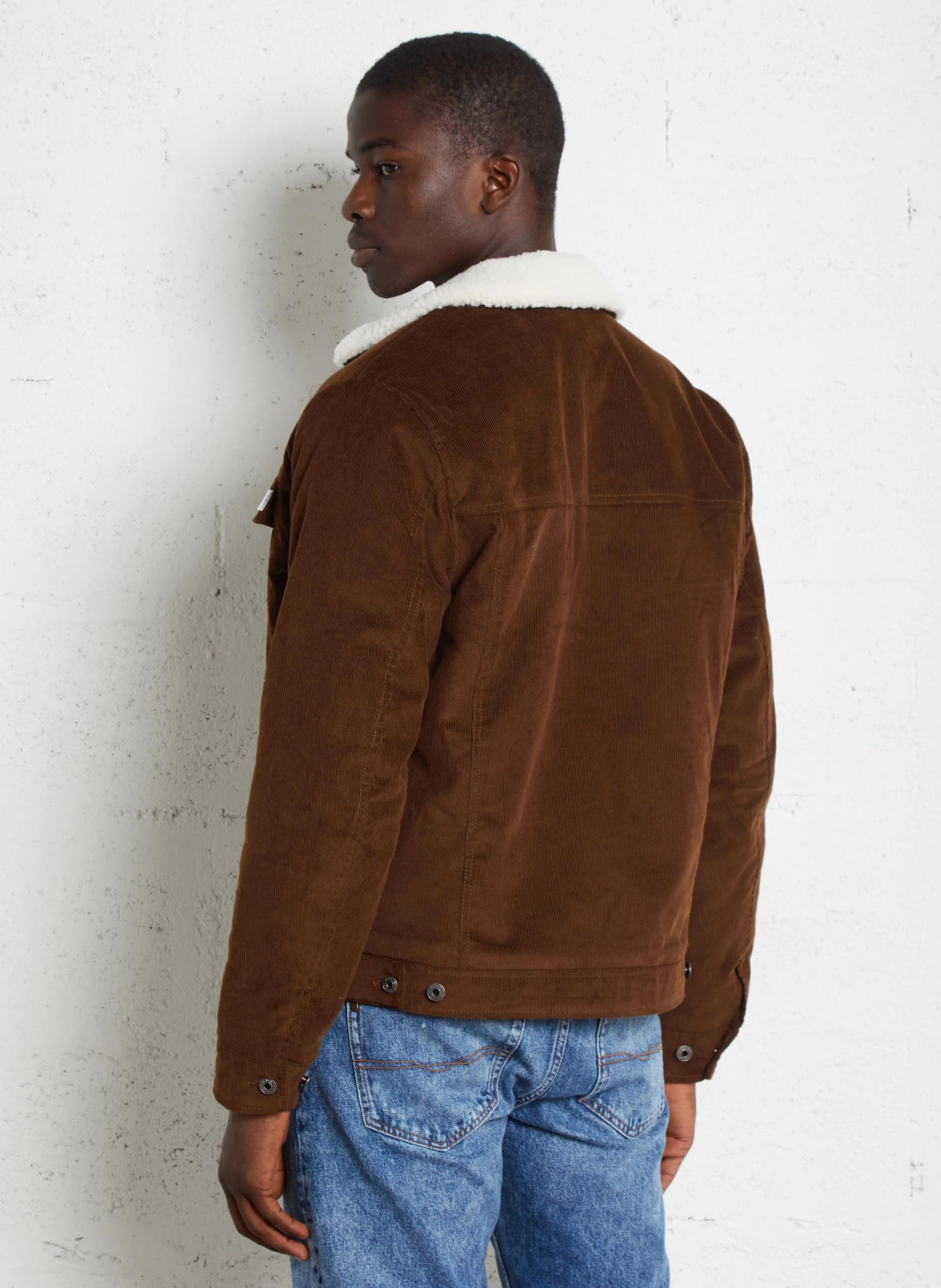 THRIS  CHAQUETA CON CUELLO CLáSICO DE TERCIOPELO DE ALGODóN EN MARRON