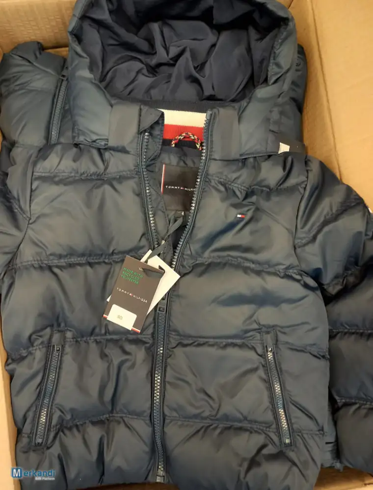 Tommy Hilfiger stock de chaquetas para niños