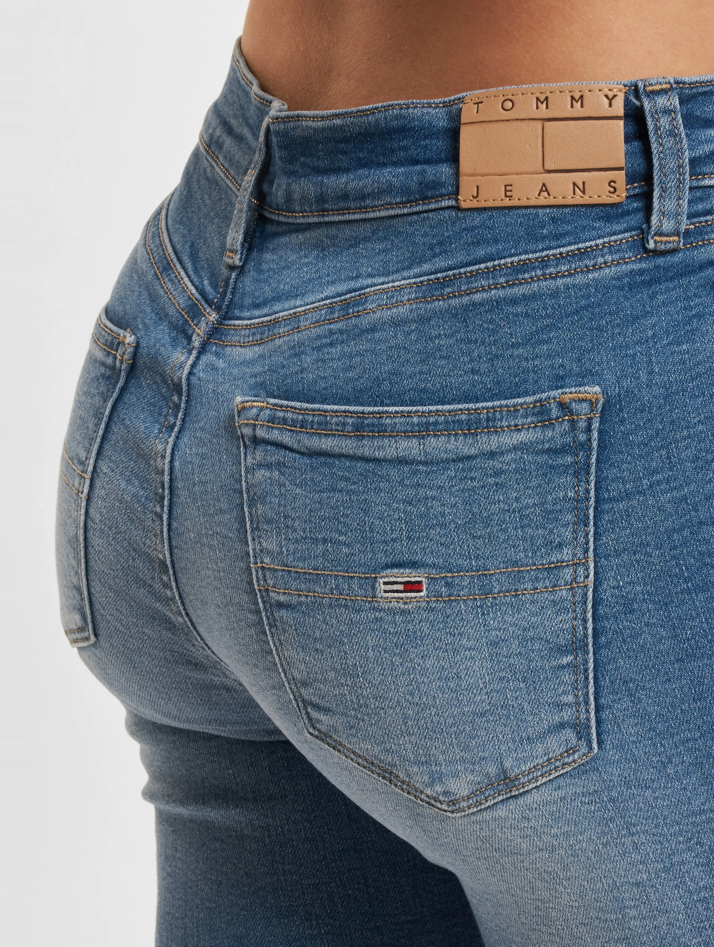 Tommy Jeans Nora