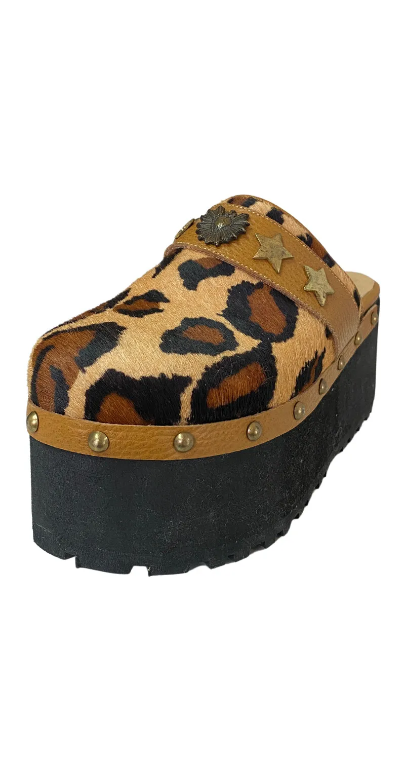 VANESSA GIL Suecos Animal Print