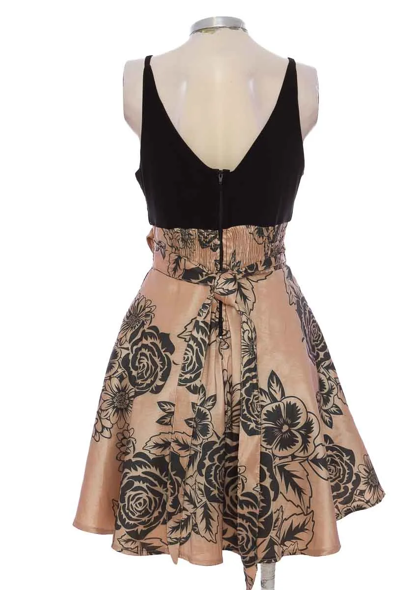 VESTIDO / ENTERIZO COLOR BEIGE  KAZABE