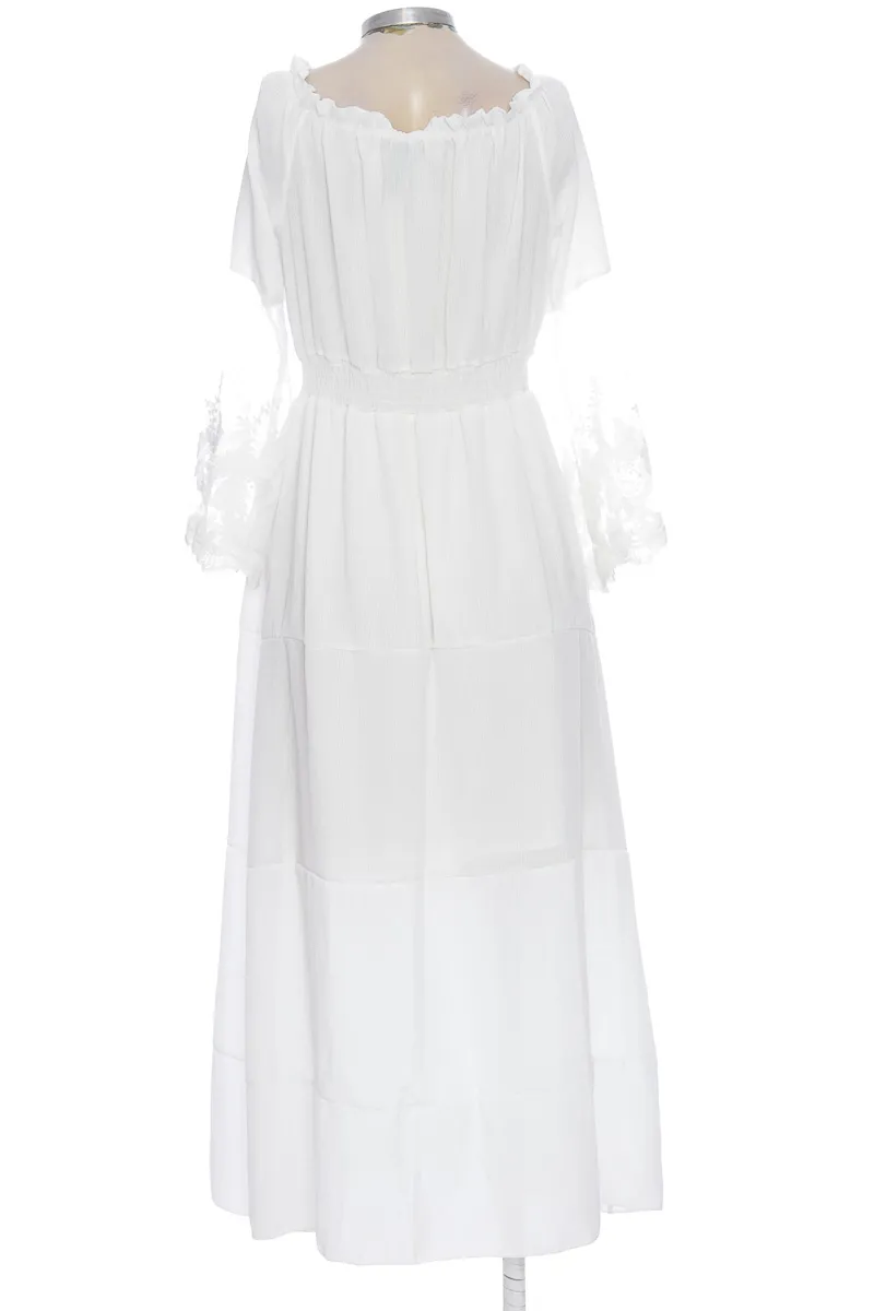 VESTIDO / ENTERIZO COLOR BLANCO  CLOSEANDO