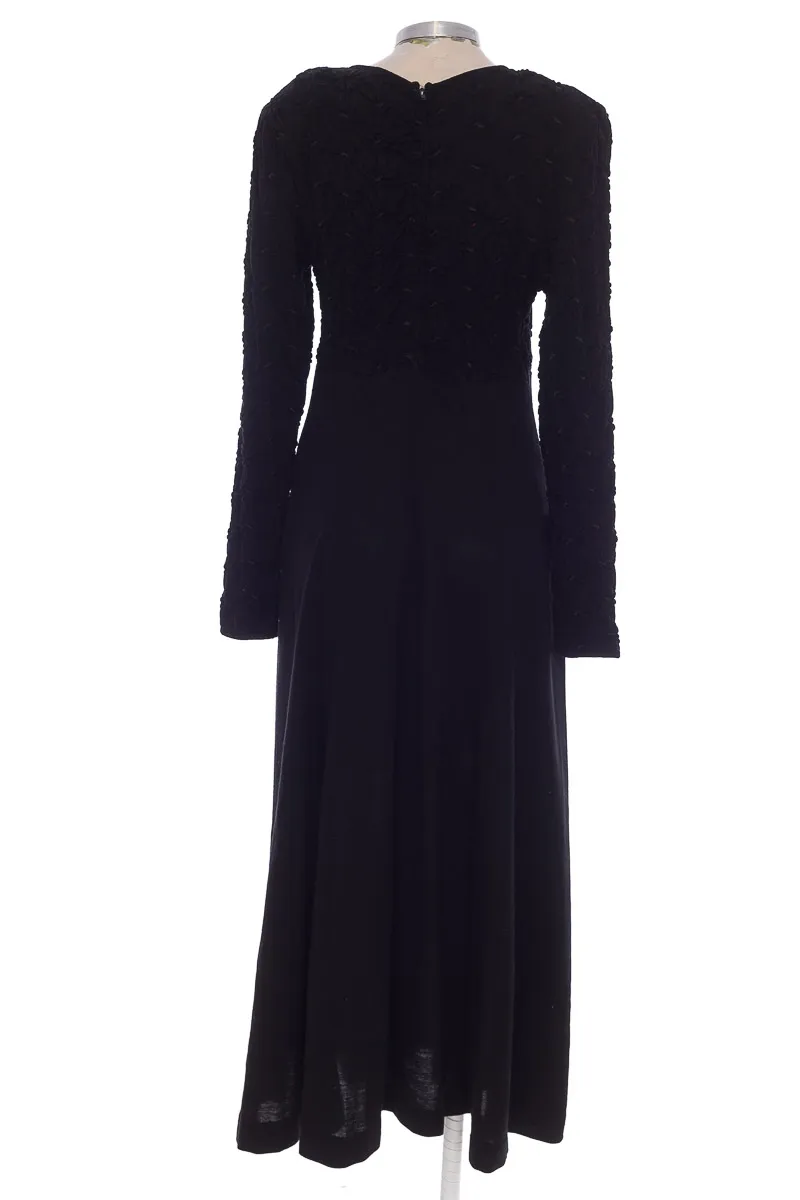 VESTIDO / ENTERIZO COLOR NEGRO  EXPO