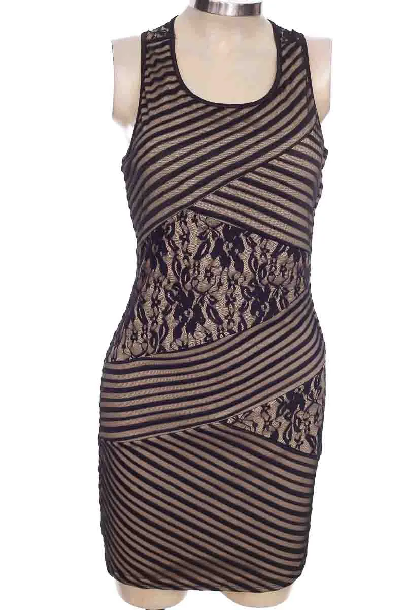 VESTIDO / ENTERIZO COLOR NEGRO  ROBERTA