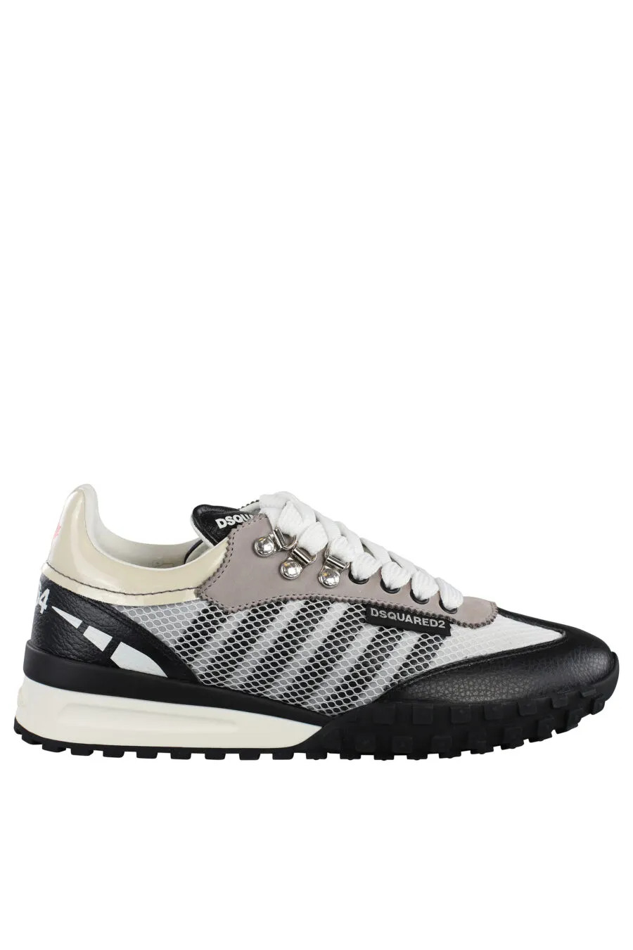 Zapatillas blancas y grises con lineas grises
