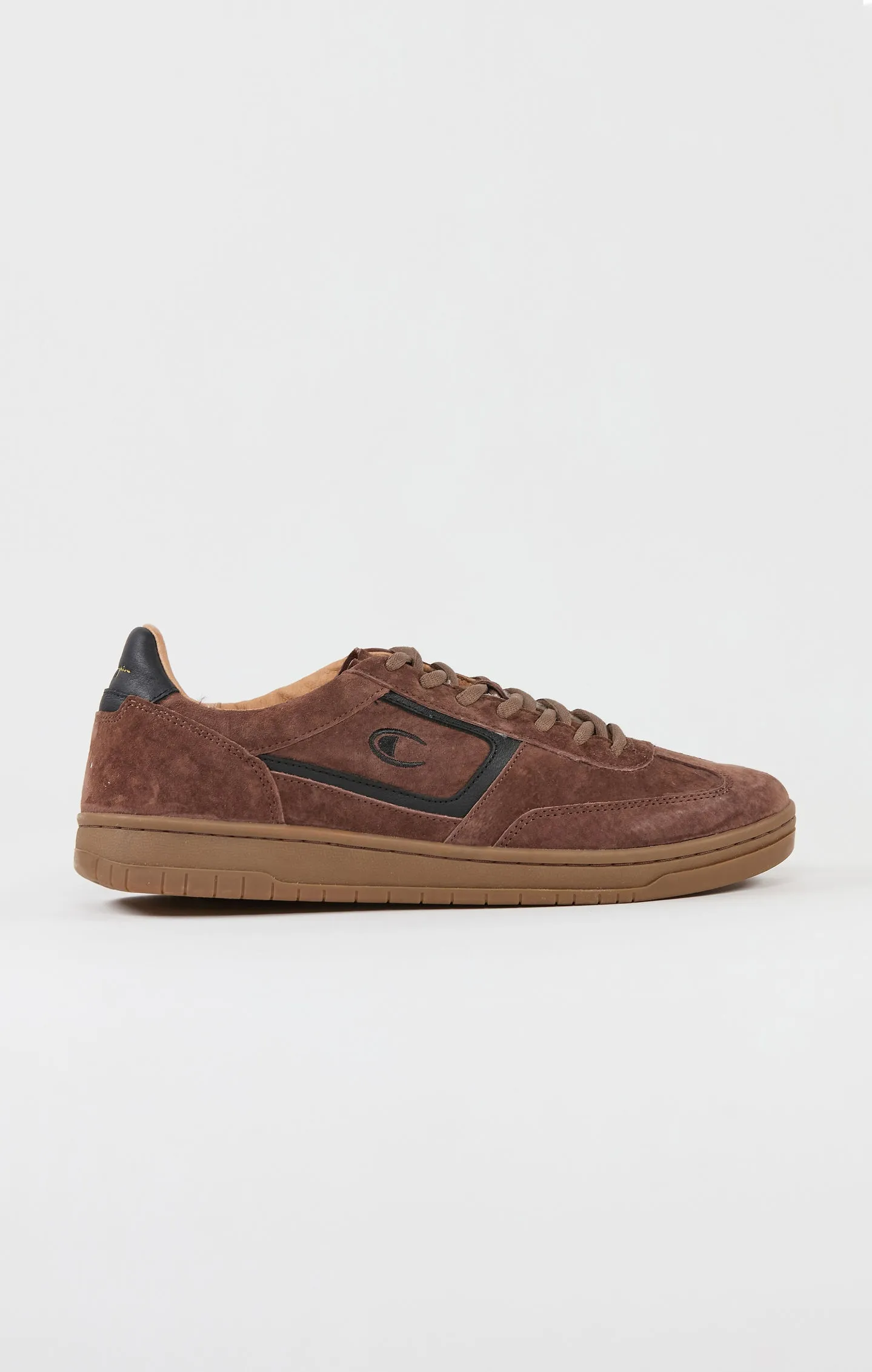 Zapatillas de caña baja en ante CL78