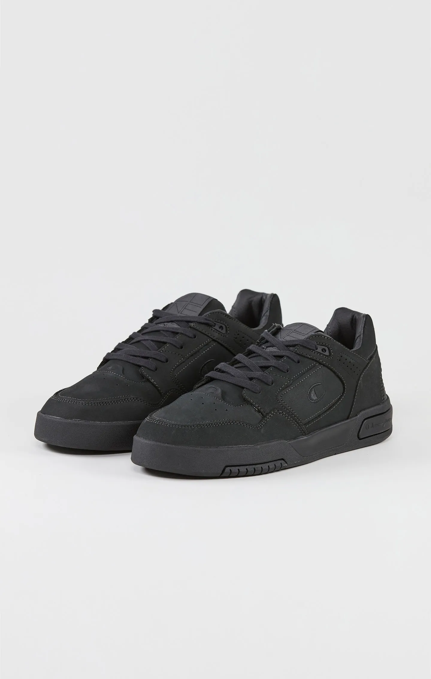 Zapatillas de caña baja en nobuck ZN80