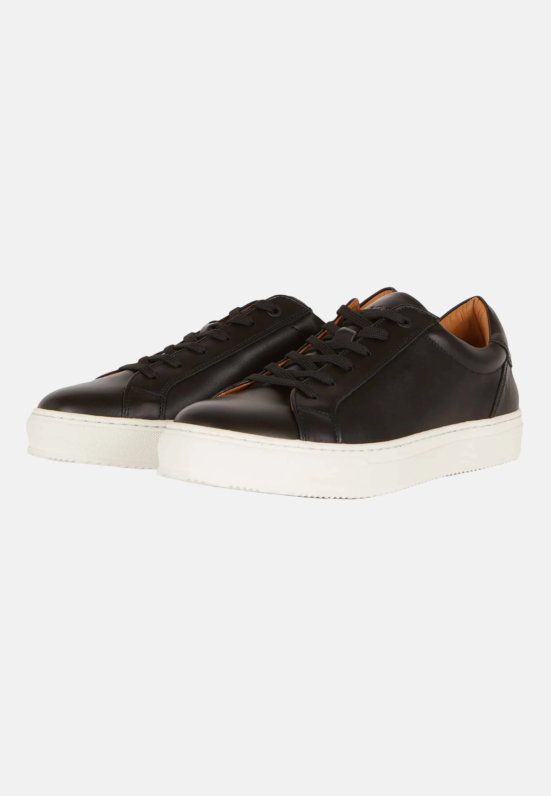 Zapatillas De Piel Negra