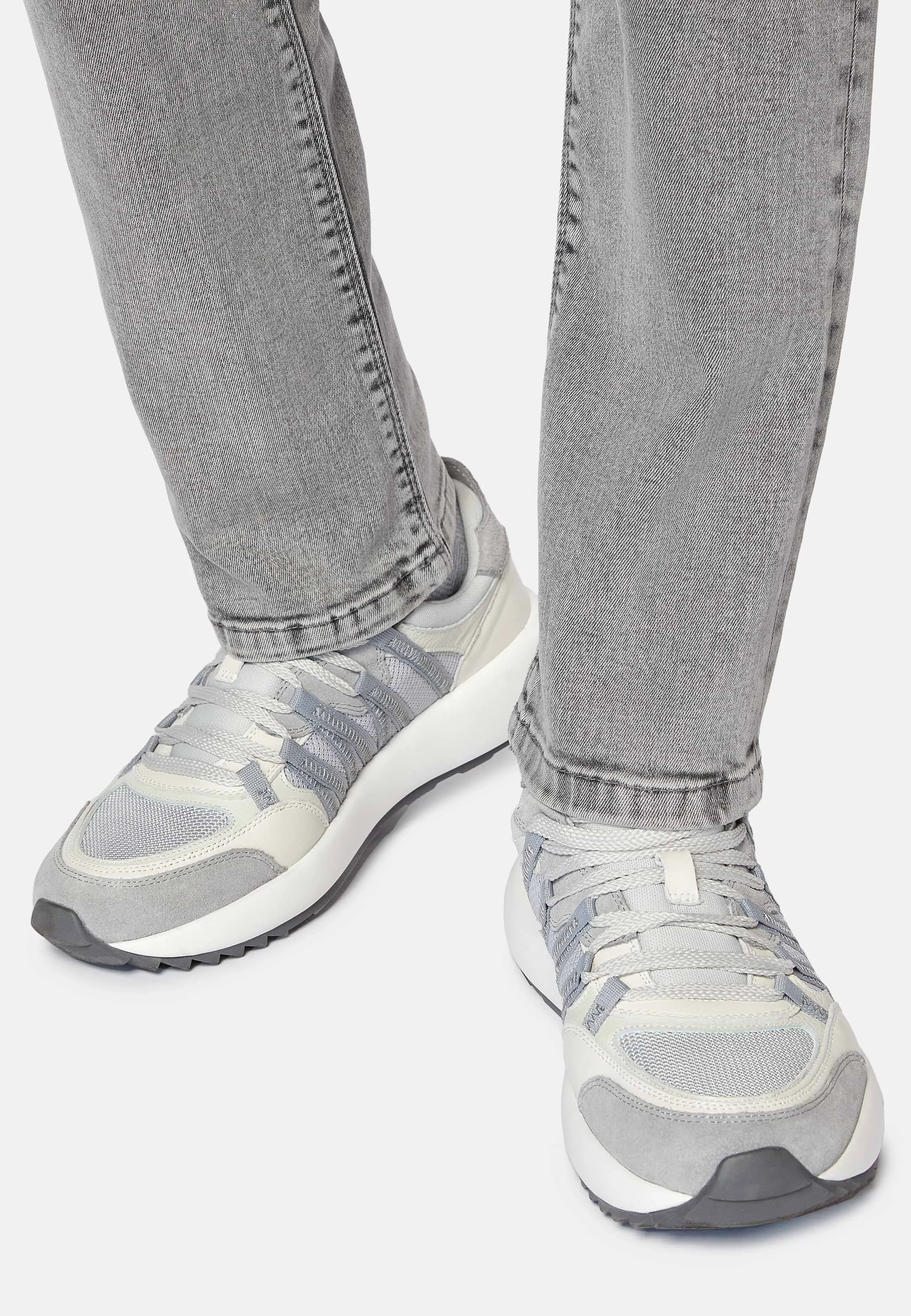 Zapatillas De Piel Y Tejido Técnico