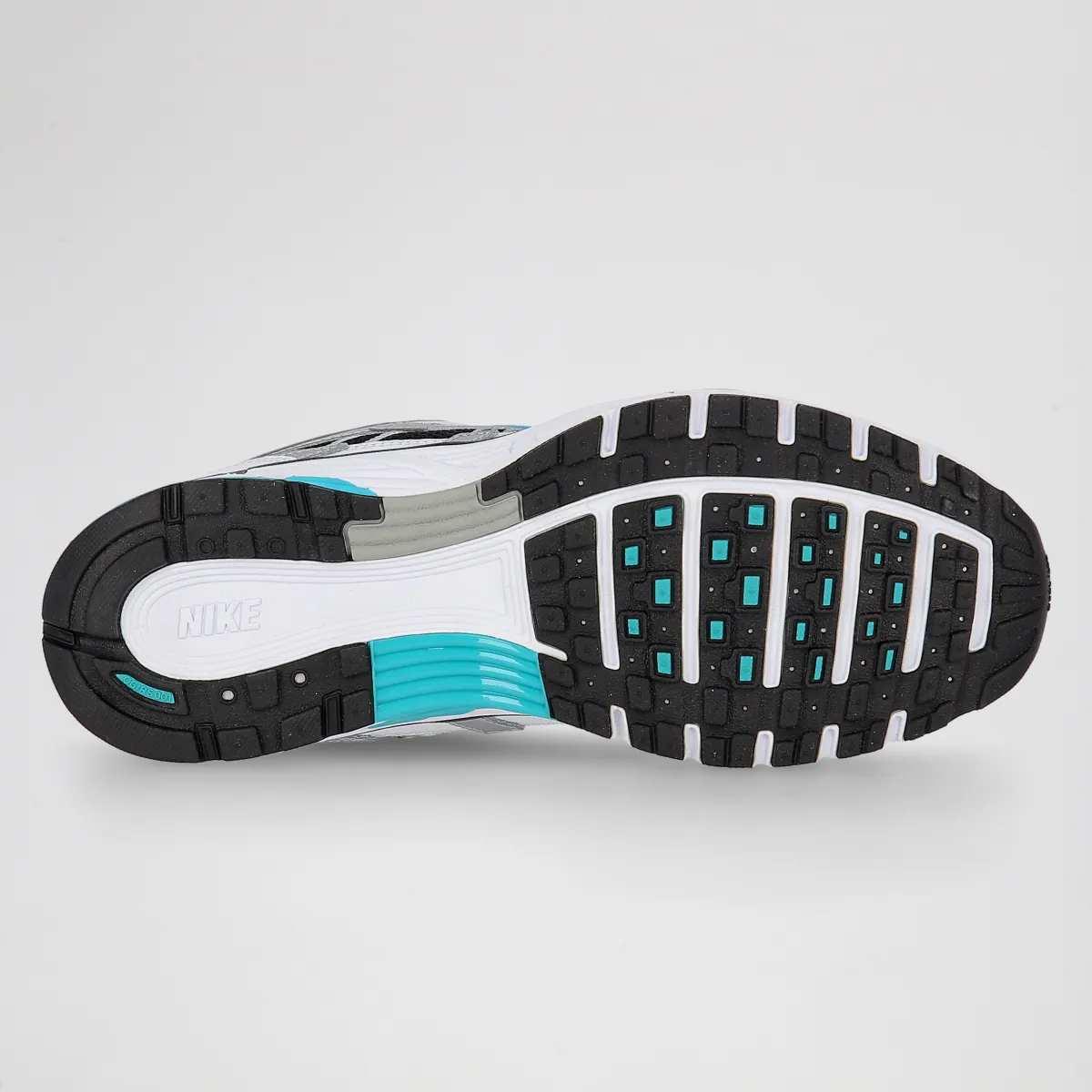 ZAPATILLAS NIKE P6000 HOMBRE