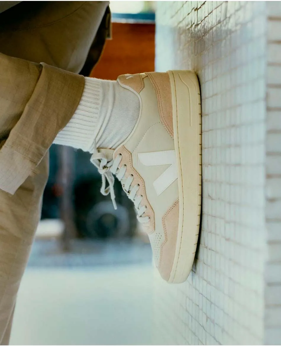 ZAPATILLAS VEJA V90 O.T. LEATHER