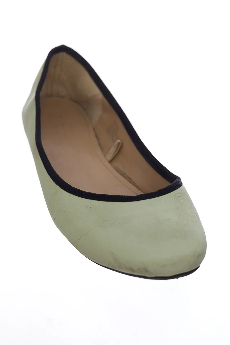 ZAPATOS COLOR VERDE  WET SEAL