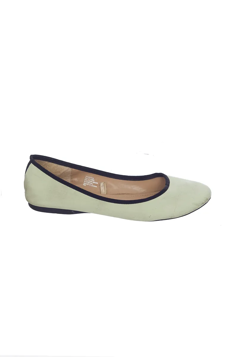 ZAPATOS COLOR VERDE  WET SEAL