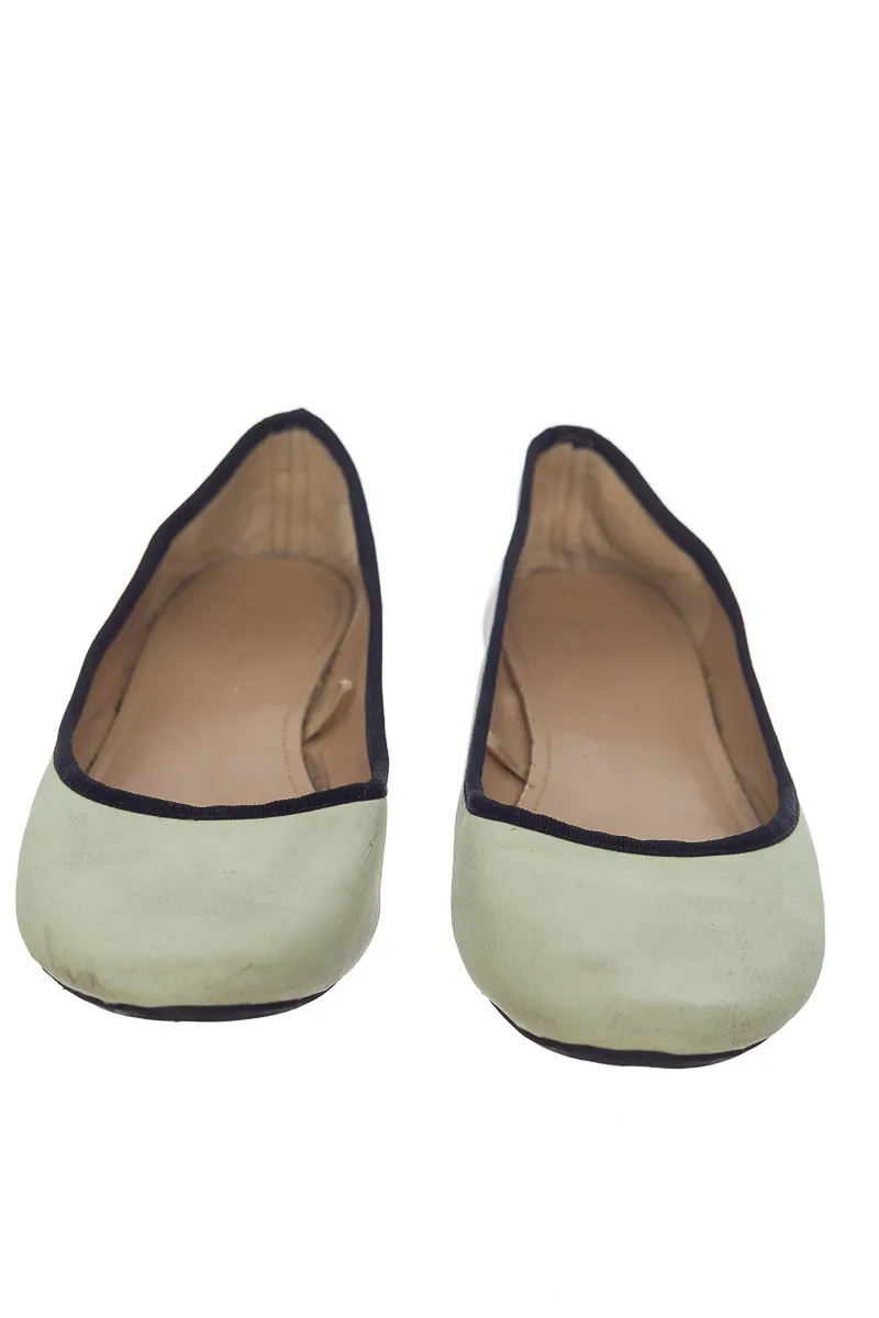 ZAPATOS COLOR VERDE  WET SEAL